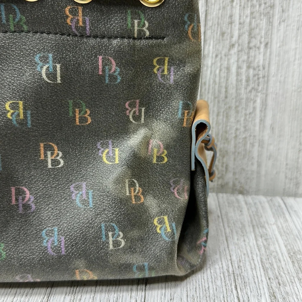 DOONEY & BOURKE Women's Monogram Handbag 100% Genuine Leather, Gray, Multi-Color - Picture 6 of 6